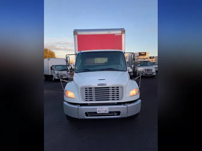 2017 FREIGHTLINER/MERCEDES M2 106