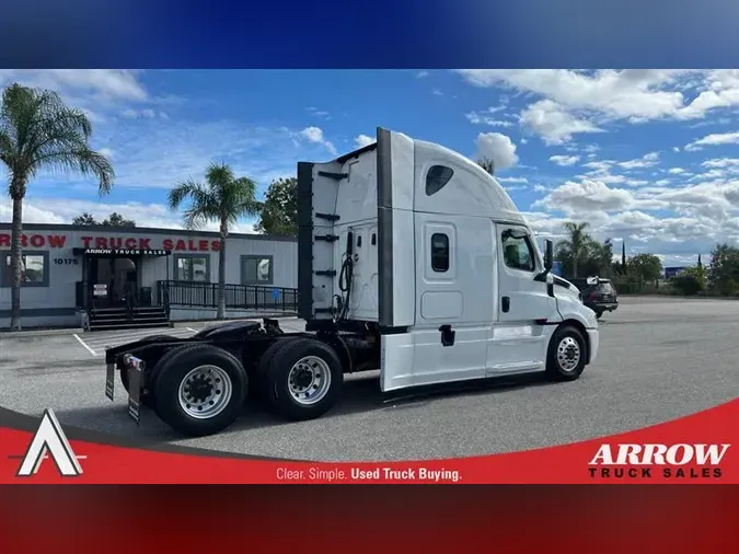 2020 FREIGHTLINER CA126