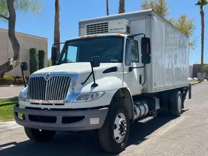 2019 NAVISTAR INTERNATIONAL 4300
