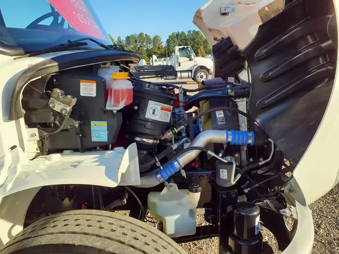 2020 FREIGHTLINER/MERCEDES M2 106