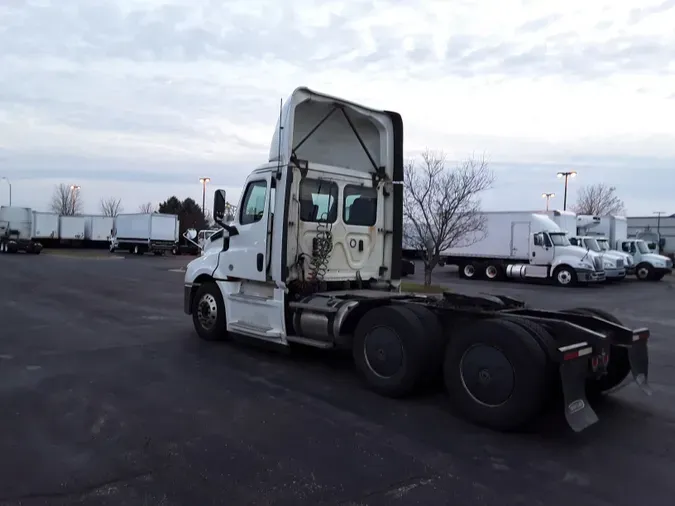 2019 FREIGHTLINER/MERCEDES NEW CASCADIA PX12664