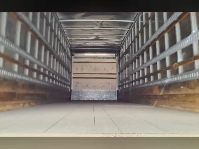 2018 FREIGHTLINER/MERCEDES M2 106