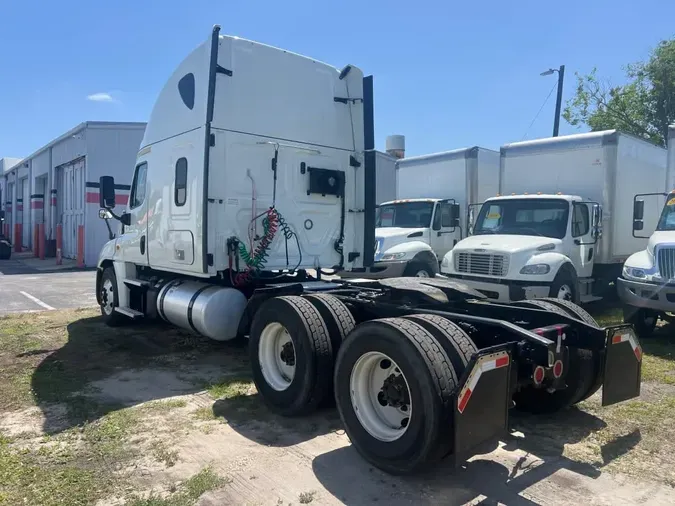 2020 FREIGHTLINER/MERCEDES CASCADIA 125
