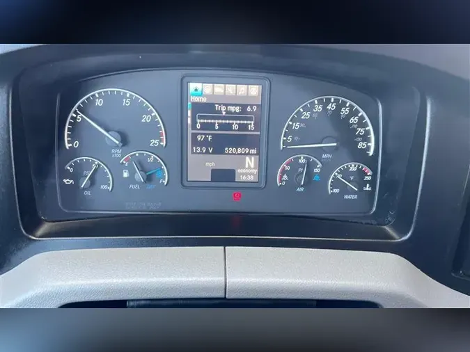 2020 FREIGHTLINER CA116