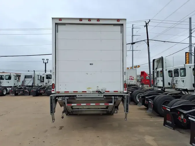 2019 FREIGHTLINER/MERCEDES M2 106