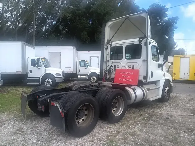 2019 FREIGHTLINER CASCADIA 125