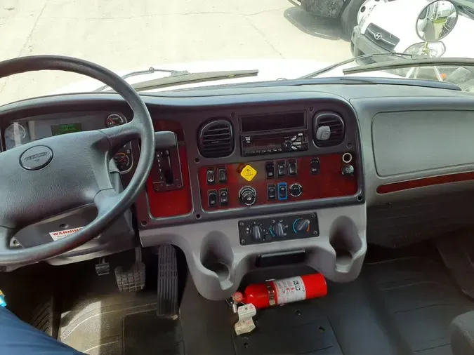 2018 FREIGHTLINER/MERCEDES M2 1063f0a06d9c9876bc366e897217e063d88