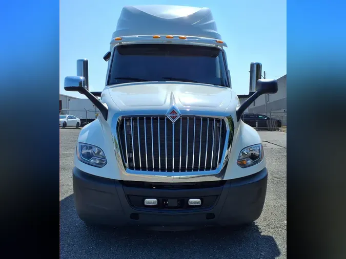 2020 NAVISTAR INTERNATIONAL LT625 SLPR CAB