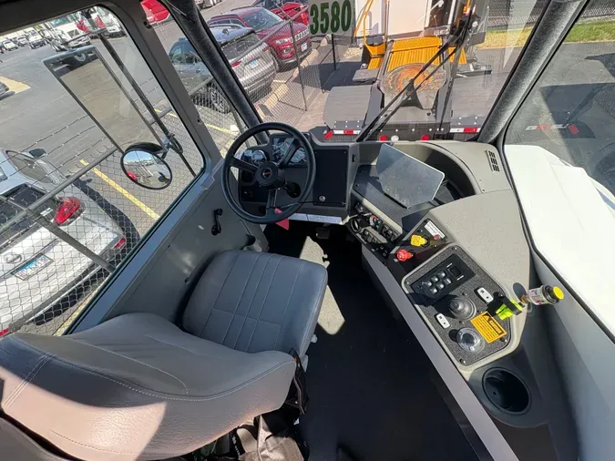 2025 KALMAR OTTAWA T2 4X2 DOT/EPA