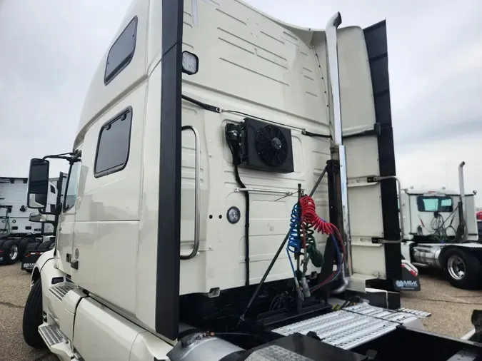 2024 VOLVO VNL64T8603f136eead82c5558b84cd9a92c956ece