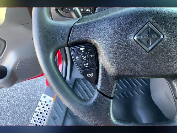 2022 INT LT625 6x43f159c93f062887525c30811e3f94f6a