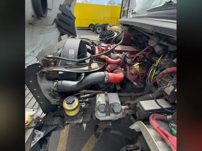2019 FREIGHTLINER/MERCEDES M2 106