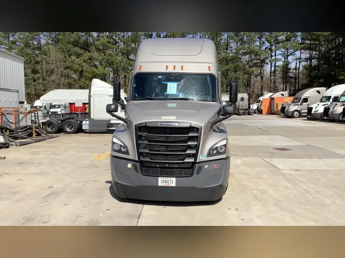 2023 Freightliner Cascadia