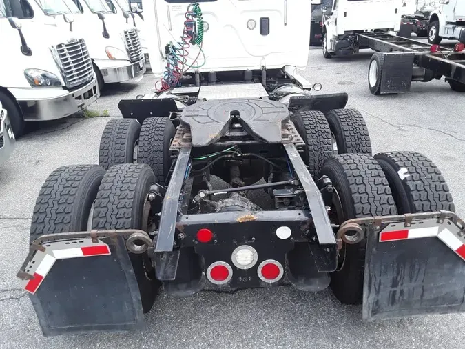 2017 FREIGHTLINER CASCADIA 125