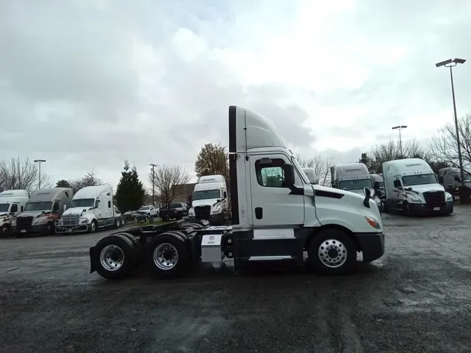 2019 Freightliner Cascadia 1263f1ad61ea0586cda55bd017ca051d893