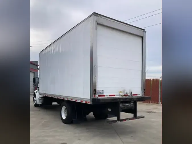 2019 FREIGHTLINER/MERCEDES M2 106