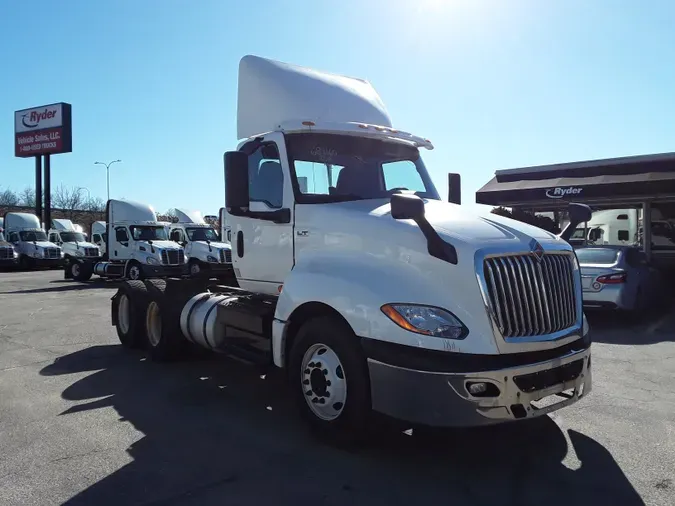 2018 NAVISTAR INTERNATIONAL LT625 DAYCAB T/A