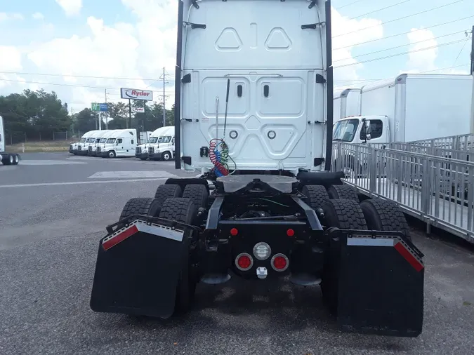 2019 FREIGHTLINER/MERCEDES CASCADIA 125