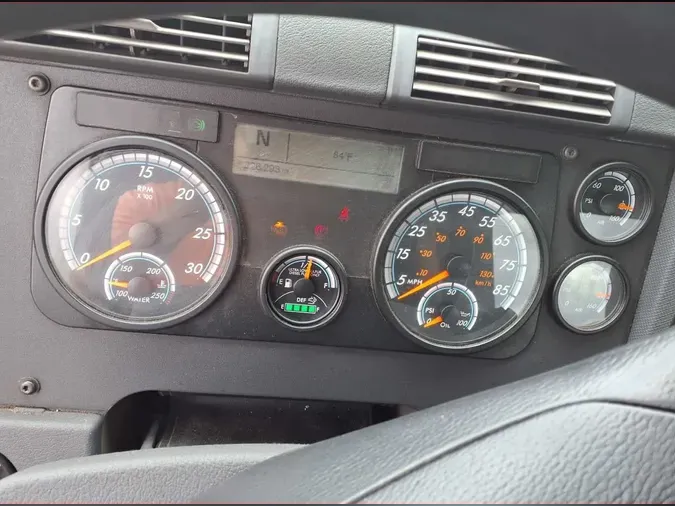 2018 FREIGHTLINER/MERCEDES CASCADIA 1253f2b99e93d33c5ab8950808440537591