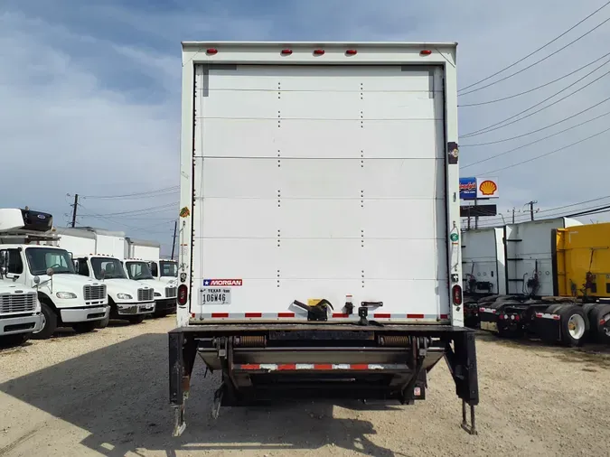 2018 FREIGHTLINER/MERCEDES M2 106