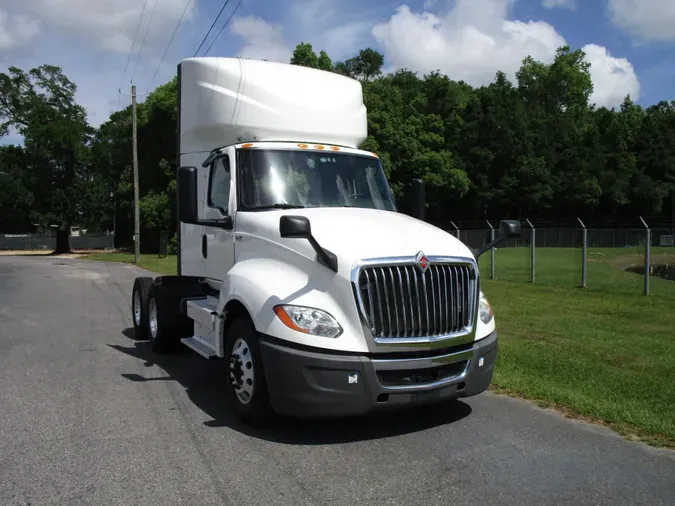 2020 International LT625