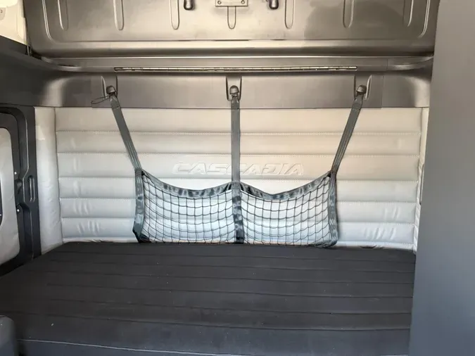2021 Freightliner Cascadia