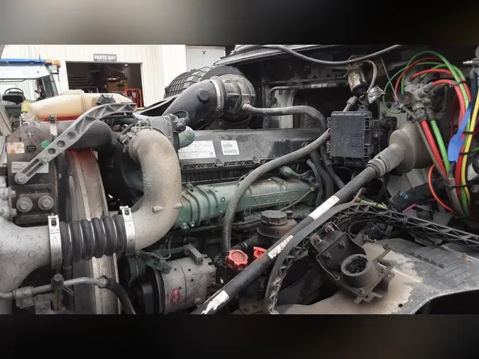 2018 Volvo VNL300