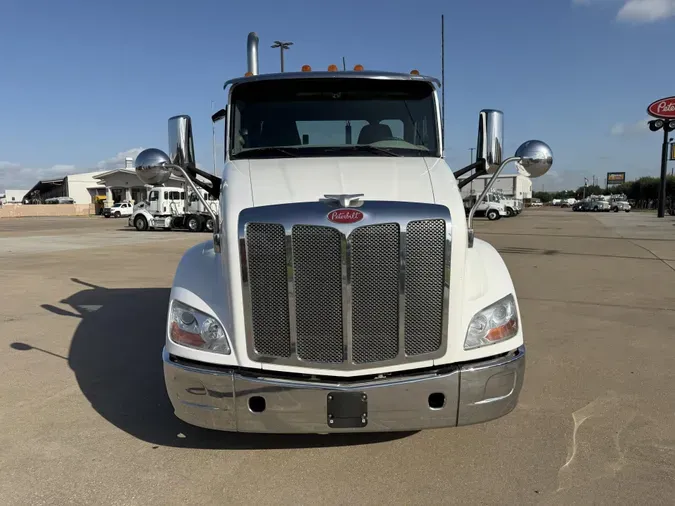 2022 Peterbilt 5793f42416b82f3c9518eab8f4f700dd565