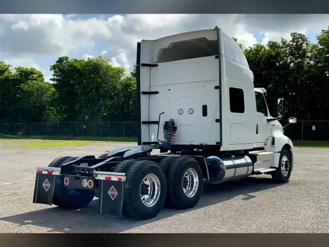 2023 INT LT625 6x4