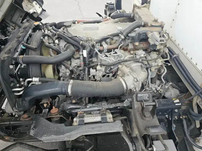 2019 ISUZU NPR