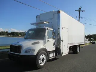 2017 FREIGHTLINER M2
