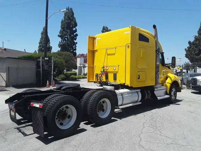 2020 KENWORTH TRUCKS T-880
