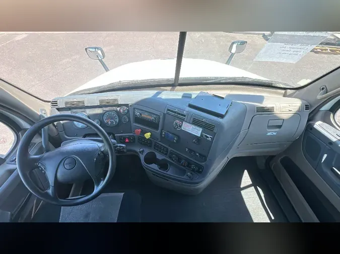 2019 Freightliner Cascadia 1253f4cb0beb764bdaf7a0768bb3f5e0989