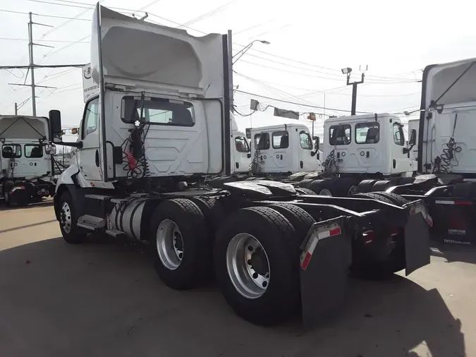 2020 NAVISTAR INTERNATIONAL RH613 DAYCAB T/A