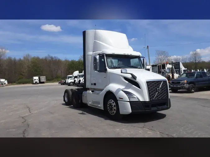 2019 Volvo VNL300