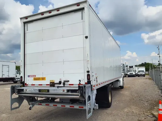 2020 FREIGHTLINER M2 106