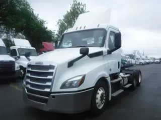 2019 FREIGHTLINER NEW CASCADIA PX12664