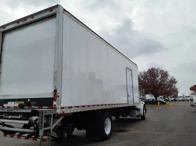 2018 FREIGHTLINER/MERCEDES M2 106