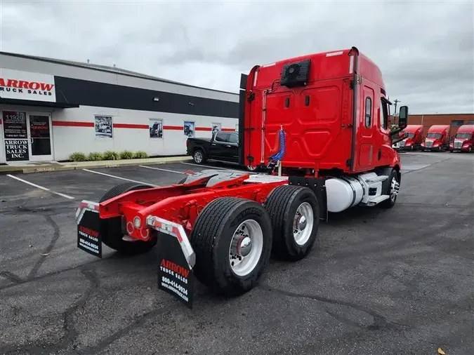 2021 FREIGHTLINER CA116