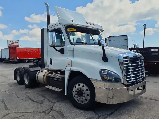 2018 FREIGHTLINER CASCADIA 125