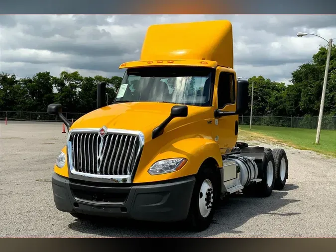 2019 INT LT625 6x4