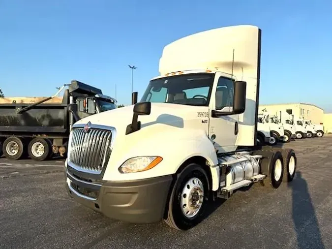 2020 International LT625