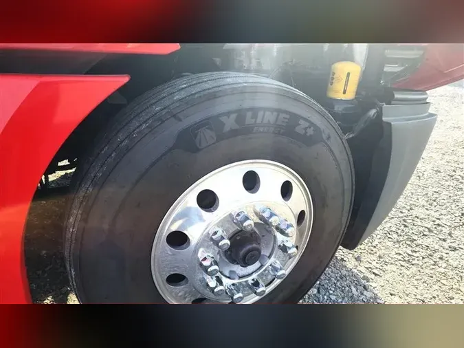 2022 FREIGHTLINER CA126