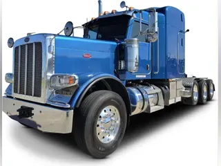 2022 Peterbilt 389