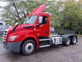 2020 FREIGHTLINER/MERCEDES NEW CASCADIA PX12664