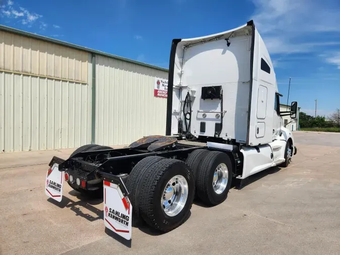 2022 Kenworth T680