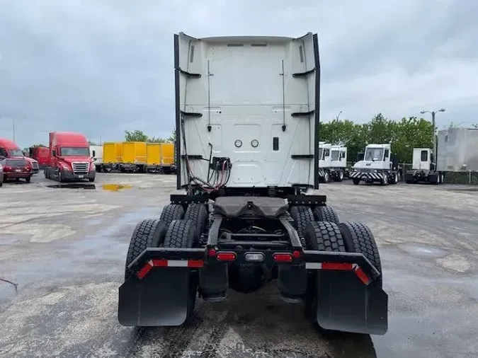 2020 International LT625