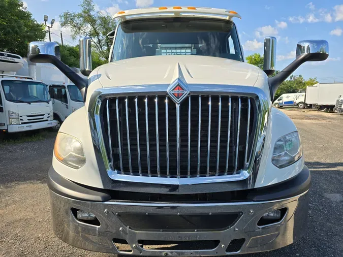 2018 NAVISTAR INTERNATIONAL LT625 DAYCAB T/A