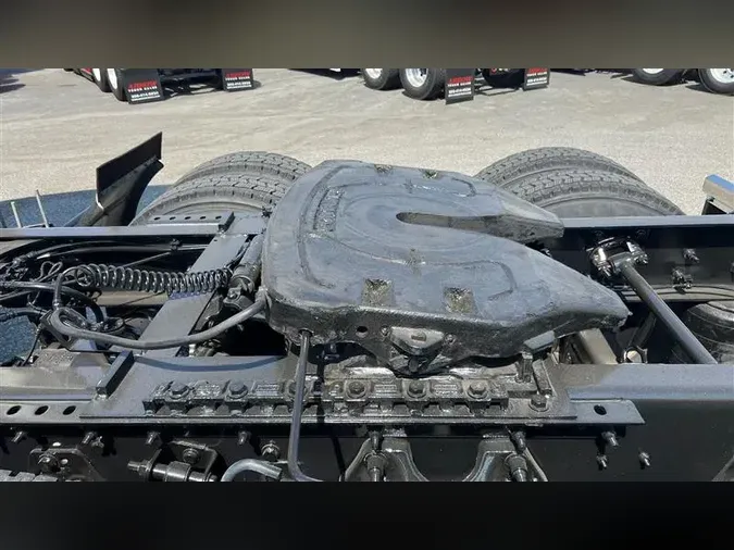 2022 INTERNATIONAL LT625