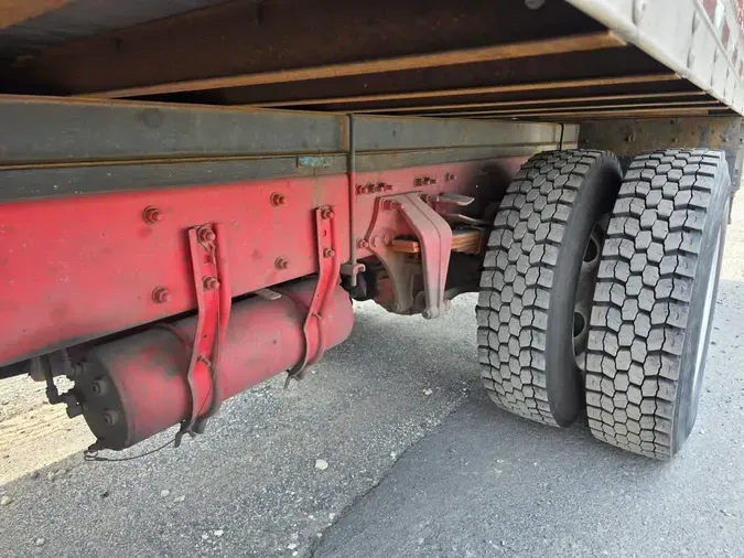 2017 FREIGHTLINER M2 106